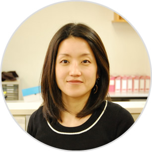 Yumiko MATSUDA ( Chief of teaching section)